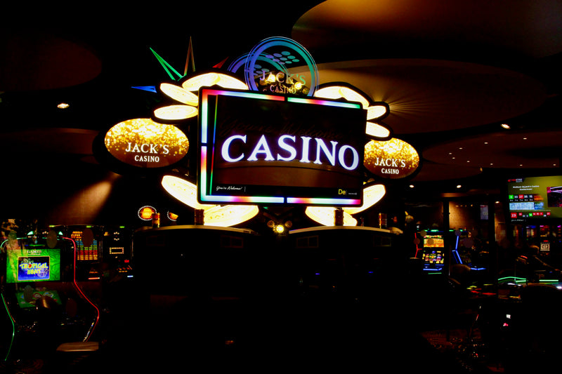 Gaming Support installed two rotating Jackpot signs at Jack’s Casino’s newest venue.